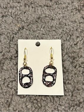 Soda tab earrings